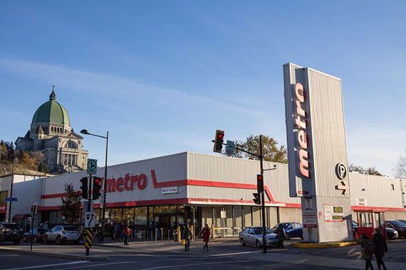 Une épicerie Metro