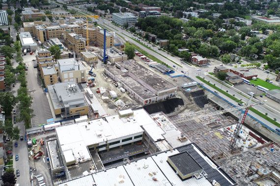 Vue en plongée du nouveau complexe hospitalier de Québec