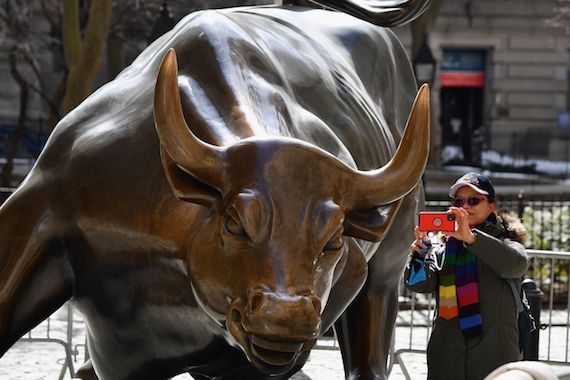 La statue de taureau de Wall Street