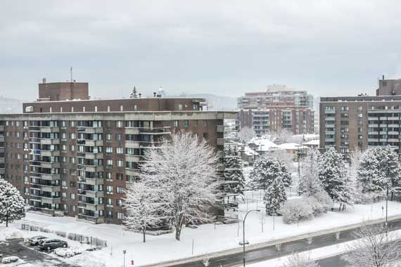 Des blocs d'appartements