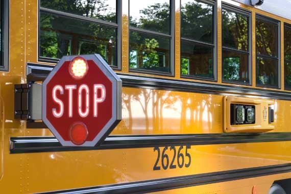 Les caméras de BusPatrol installées sur un autobus scolaire.