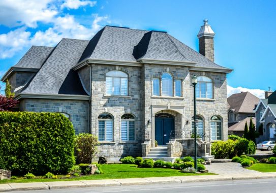 Une maison de luxe.