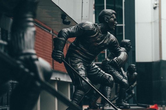 Une statue de Maurice Richard