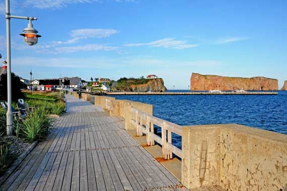 La ville de Percé, en Gaspésie.