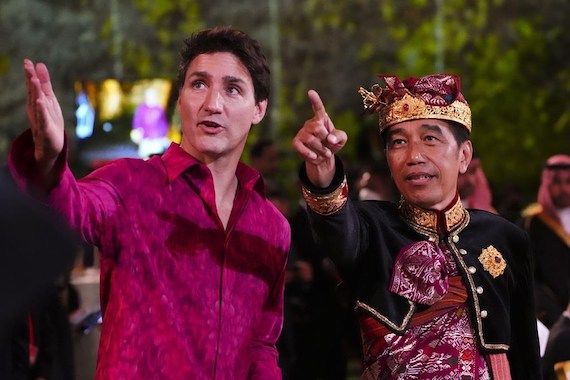 Le premier ministre canadien, Justin Trudeau, et le président indonésien, Joko Widodo (Photo d'archives: La Presse Canadienne)